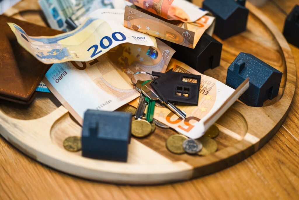Comment éviter la plus-value immobilière : stratégies et conseils pour optimiser la fiscalité de votre vente