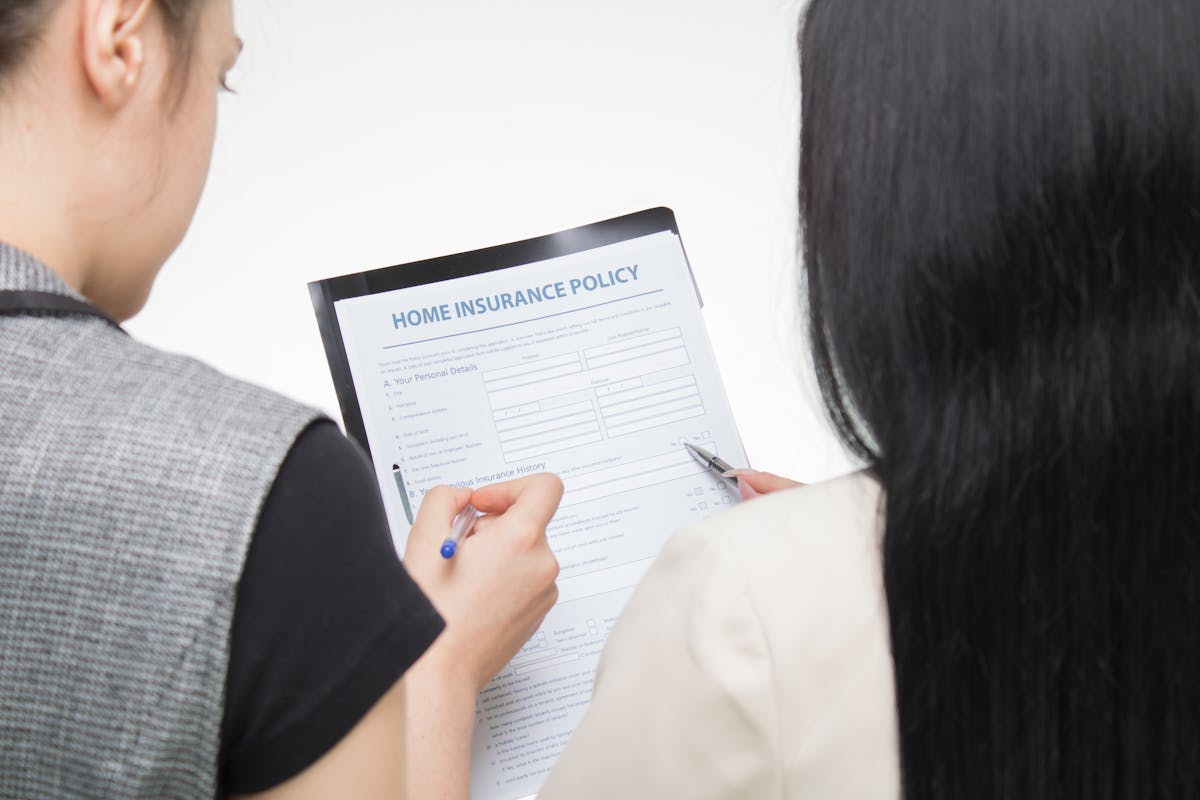 Qu'est-ce que l'assurance emprunteur ? Définition, garanties et conseils
