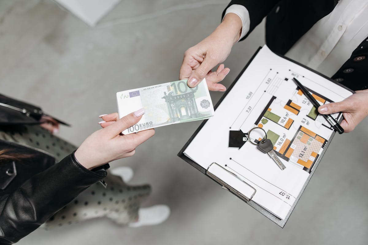 Qu'est-ce que la plus-value immobilière ? Définition, calcul, fiscalité et exonérations