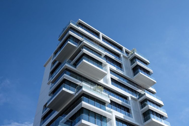 Impayés de charges de copropriété : procédure du syndic