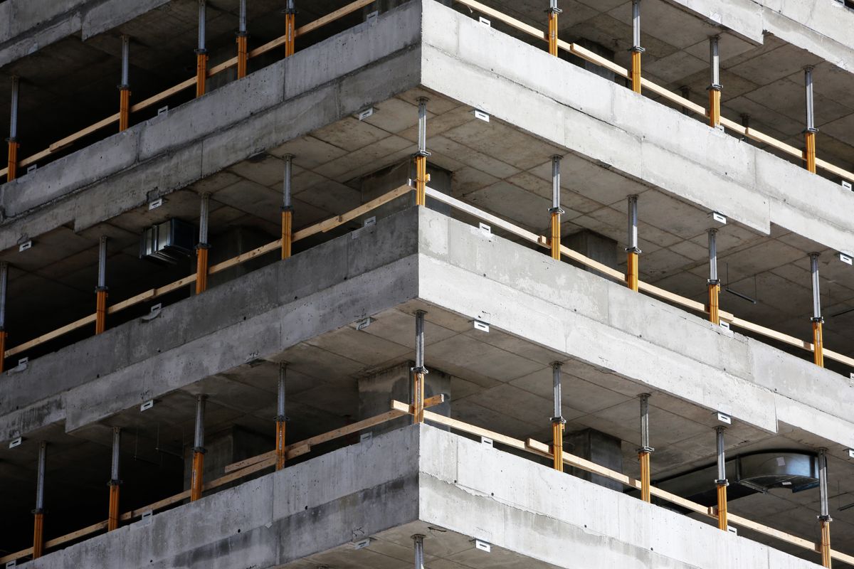 Permis de construire ou déclaration préalable ? Comprendre les différences et bien choisir