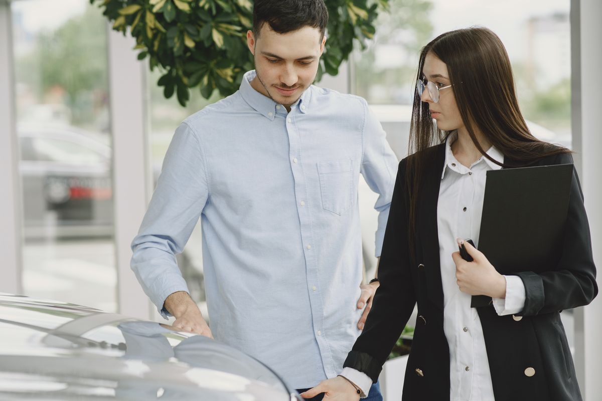 Compromis de vente entre particuliers : modèle, clauses et conseils